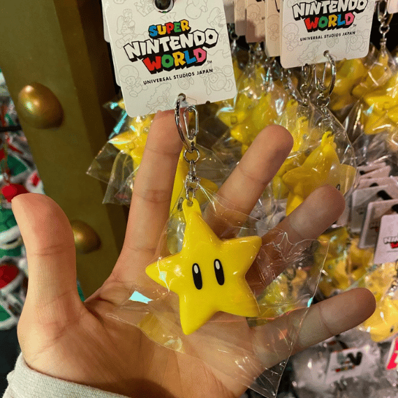 【大阪環球影城 】瑪利歐星星鑰匙圈吊飾 會發光